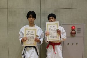 空手道部が第32回舞鶴市空手道選手権大会に出場しました。