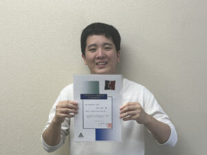本校専攻科生が日本高専学会 第30回年会講演会にて学生優秀発表賞を受賞しました。