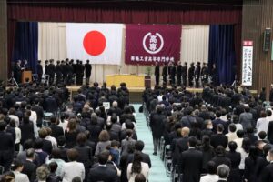 令和7年度入学式及び創立60周年記念式典を挙行いたしました。