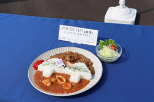 「まいづる海自カレー」×「まいづる海保カレー」“あいがけカレー”ごはん型を製作しました。